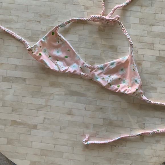 Frankie’s Bikinis SET in pink floral! - Picture 4 of 7